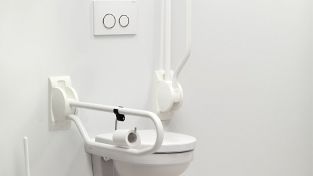 Handicare toiletbeugel opklapbaar 700MM Staal RVSP gepolijst wit LI2601.3702-02